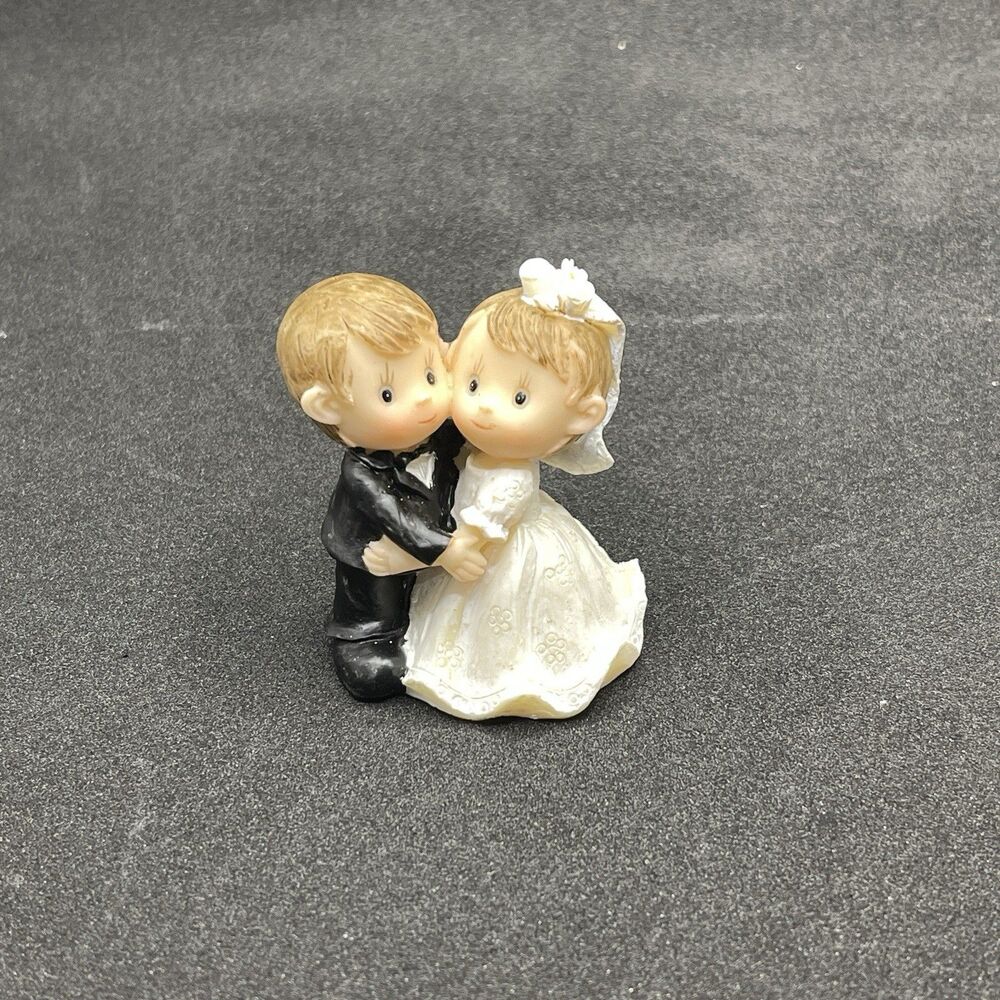 VTG Wedding Couple Bride Groom Figurine Table Decoration Set of 20 Mixed